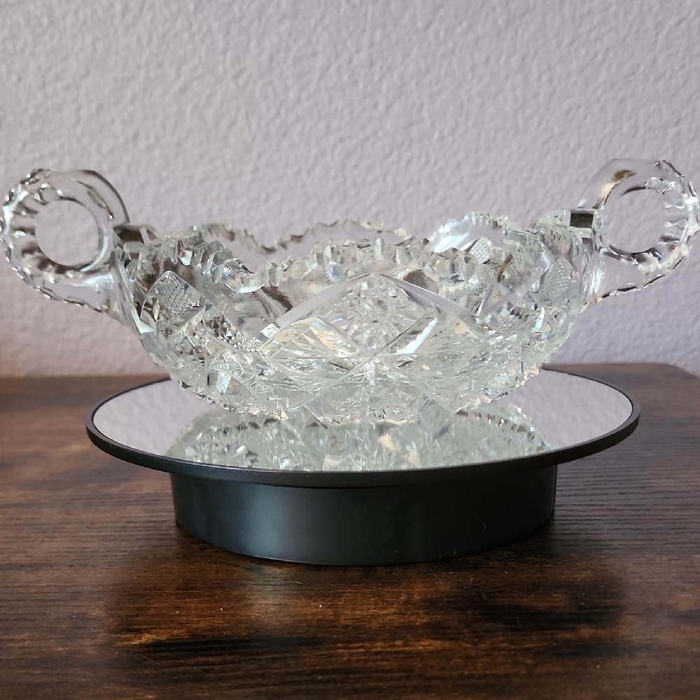 Stunning Nucut Glass Bowl with Handles